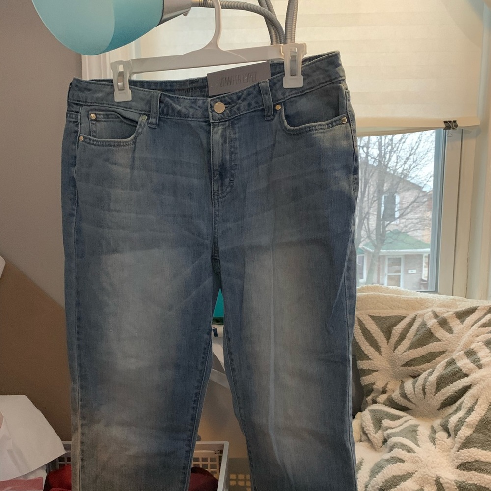 NWT JLO boyfriend jeans